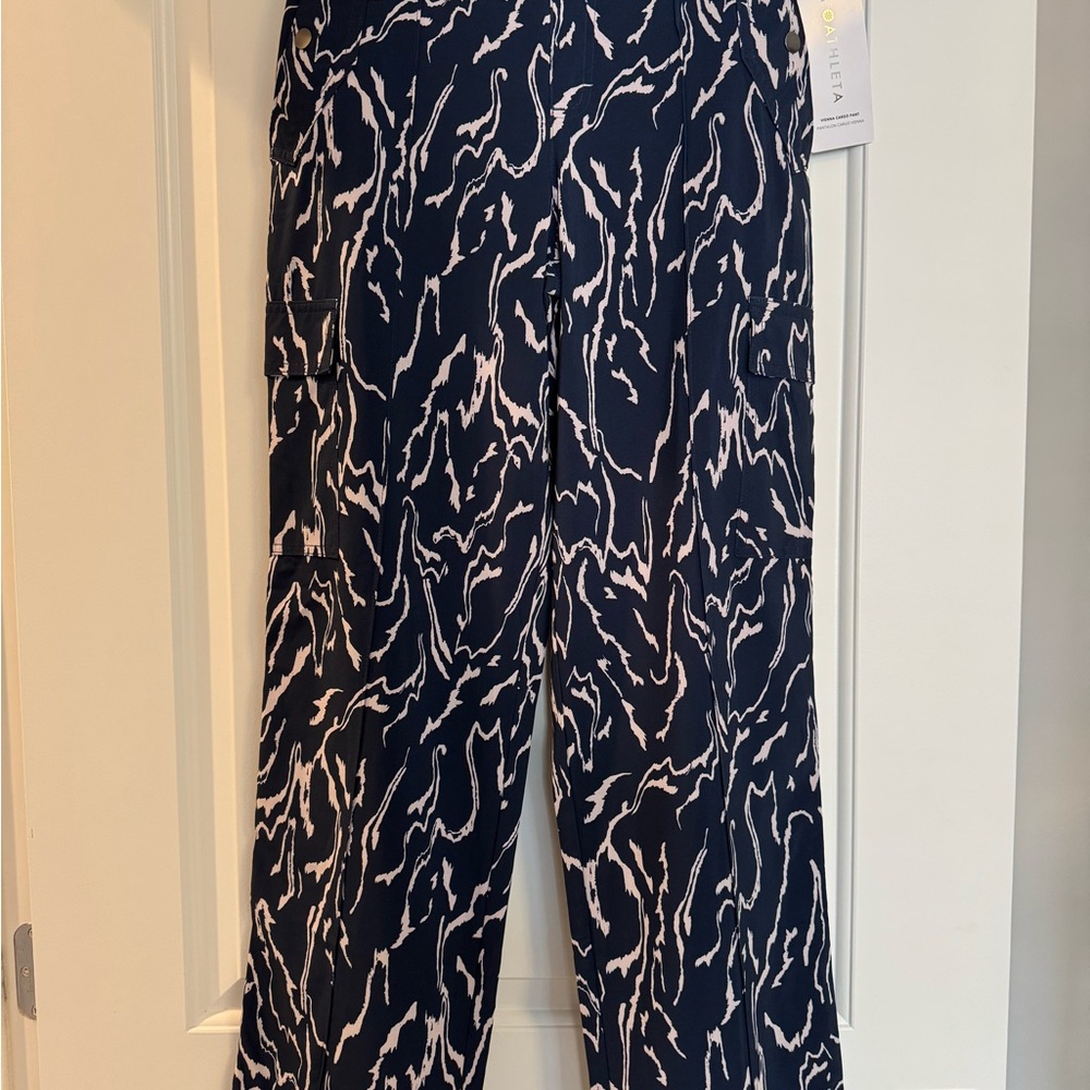 Athleta Black and Pink Patterned Vienna Cargo Pants